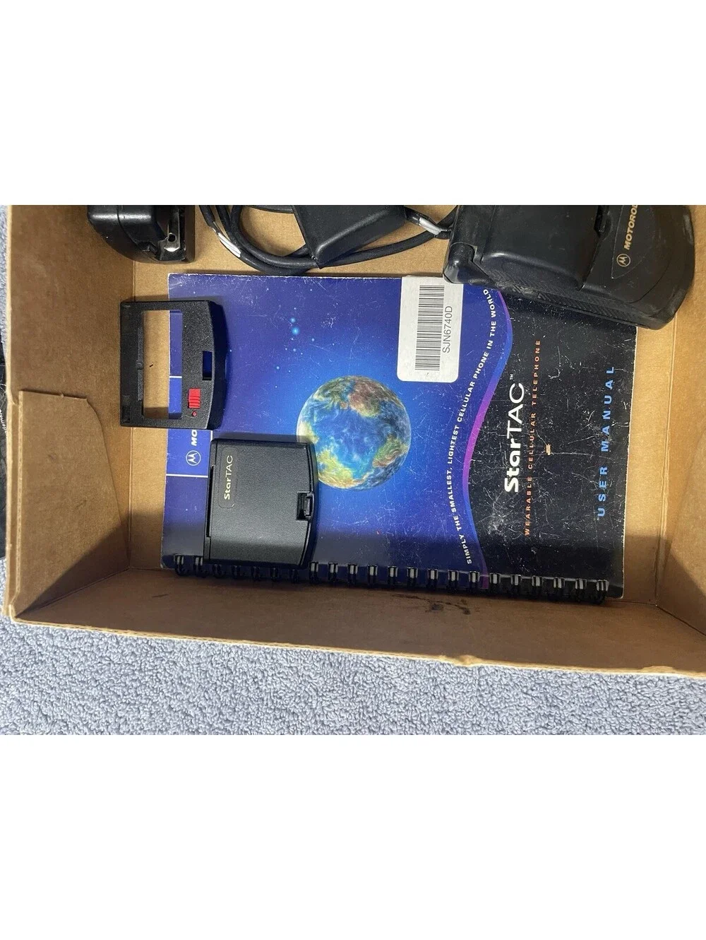 Motorola StarTAC with Box and Manual Charger, Extra Batteries, Case UNTESTED